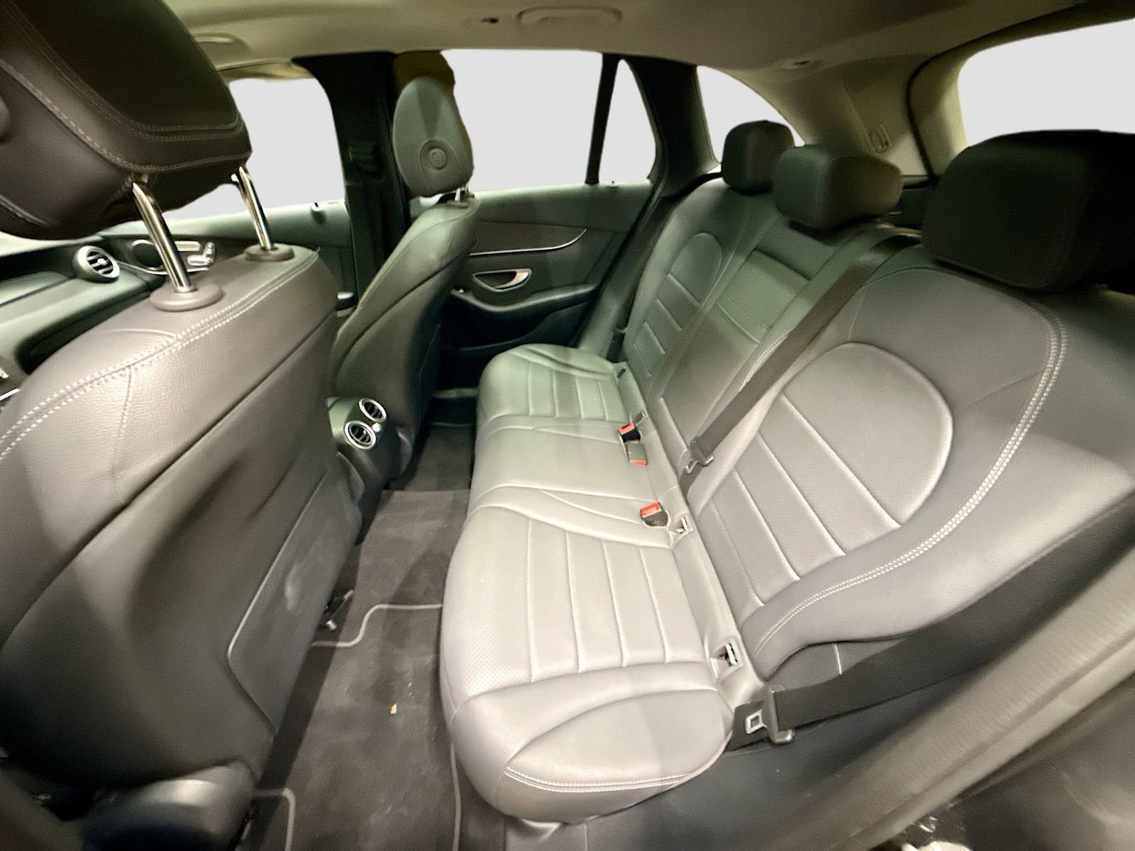 2022 Mercedes-Benz GLC 300 SUV