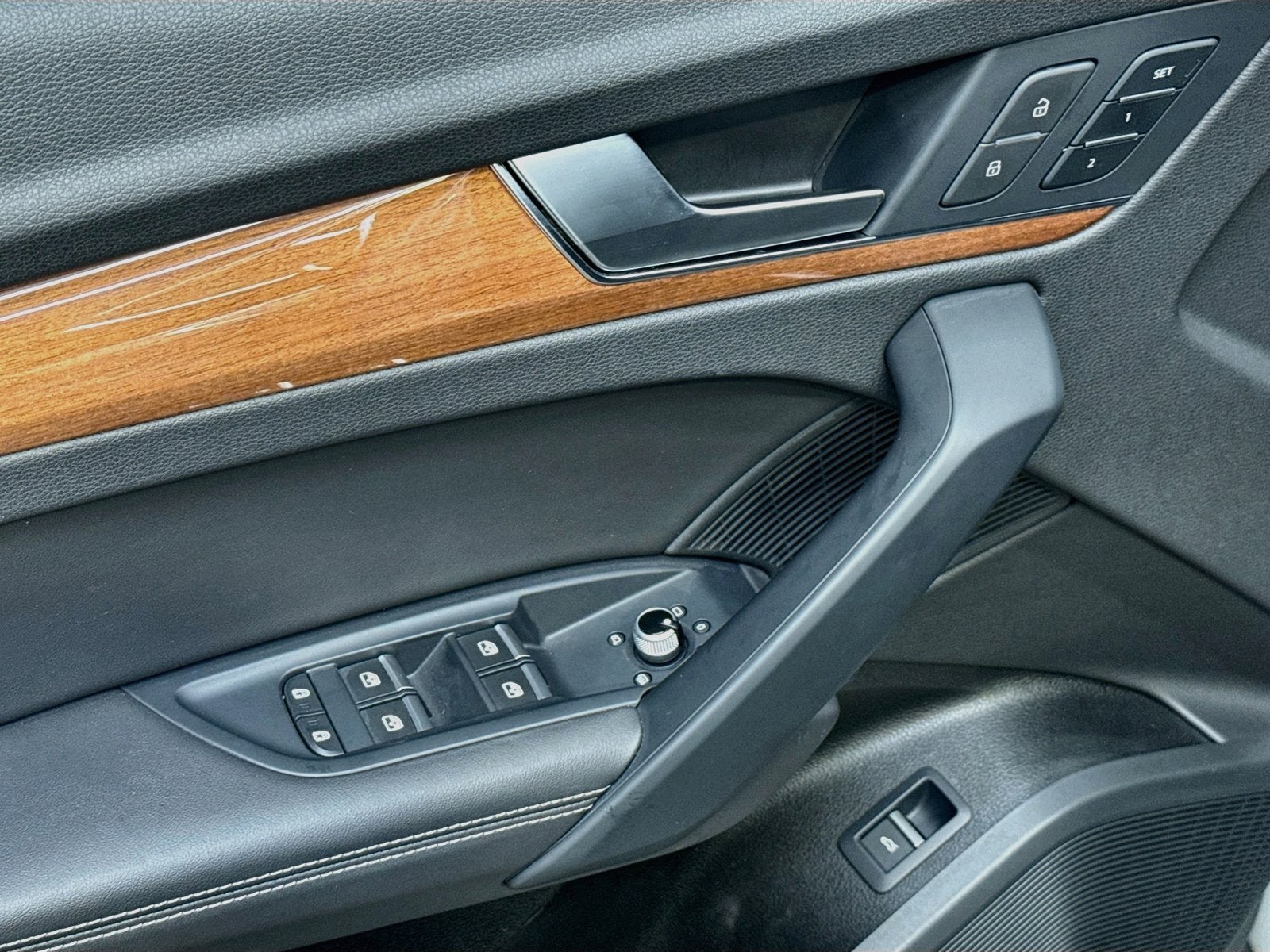 2022 Audi Q5 Premium Plus 40 TFSI quattro S tronic