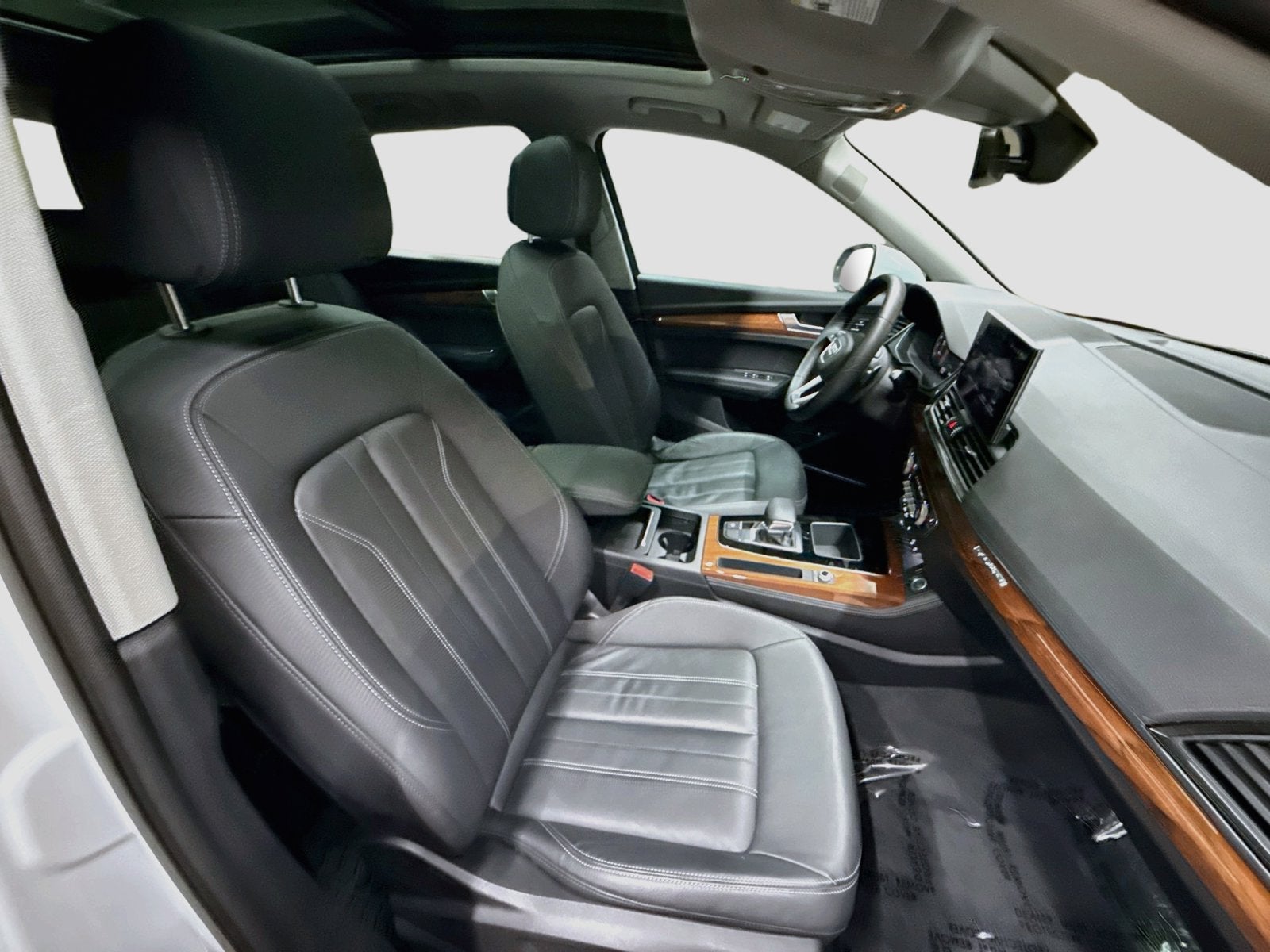 2022 Audi Q5 Premium Plus 40 TFSI quattro S tronic