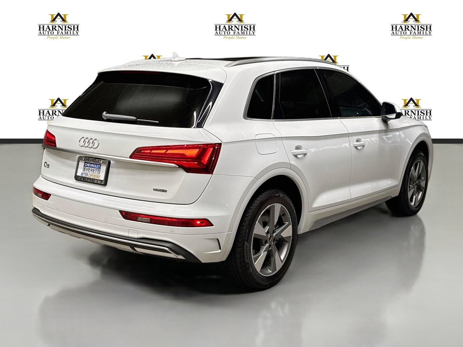 2022 Audi Q5 Premium Plus 40 TFSI quattro S tronic