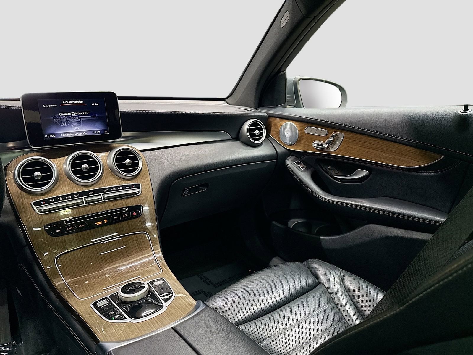 2018 Mercedes-Benz GLC 300 4MATIC®