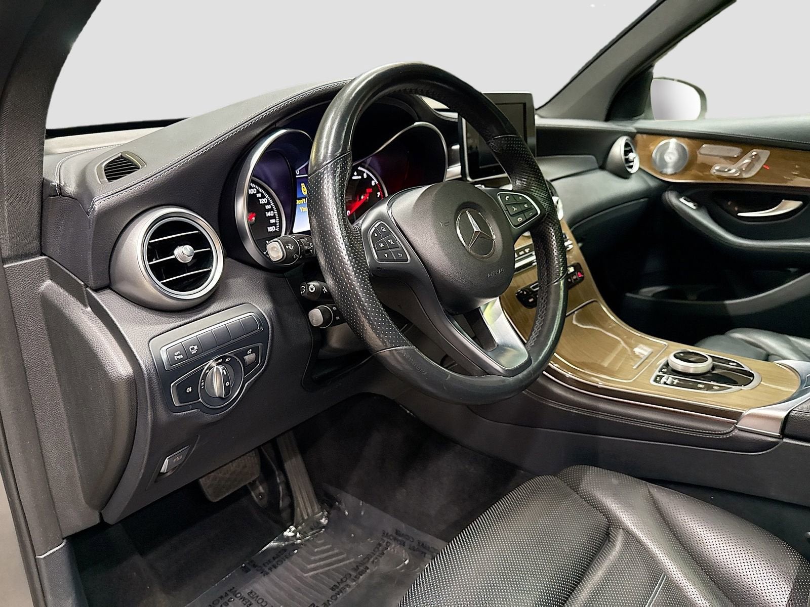 2018 Mercedes-Benz GLC 300 4MATIC®