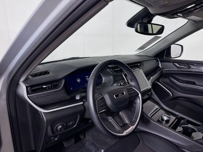 2022 Jeep Grand Cherokee L Laredo