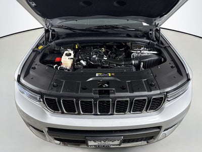 2022 Jeep Grand Cherokee L Laredo