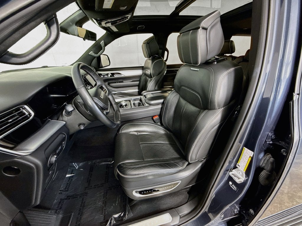 2023 Jeep Grand Wagoneer L Series II