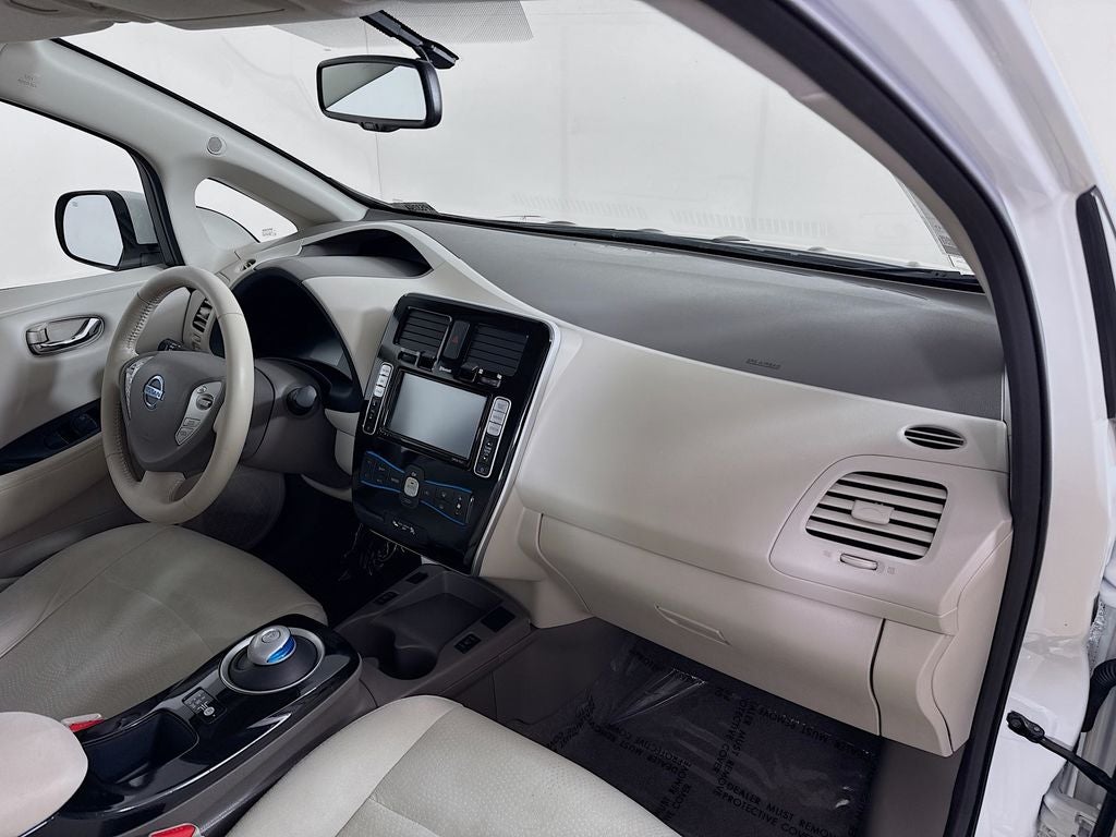 2015 Nissan Leaf SV
