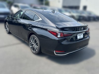 2024 Lexus ES 300h