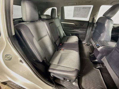 2015 Toyota Highlander LE Plus V6