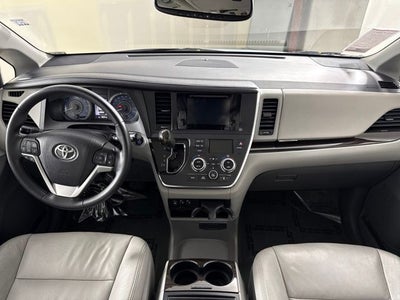 2015 Toyota Sienna XLE 7 Passenger