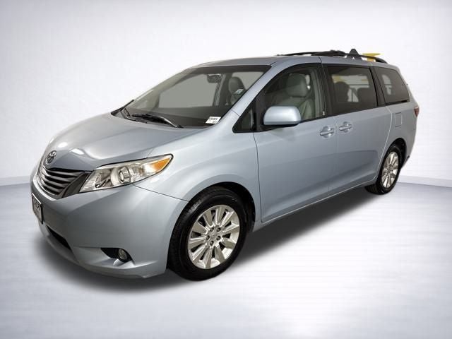 2015 Toyota Sienna XLE 7 Passenger
