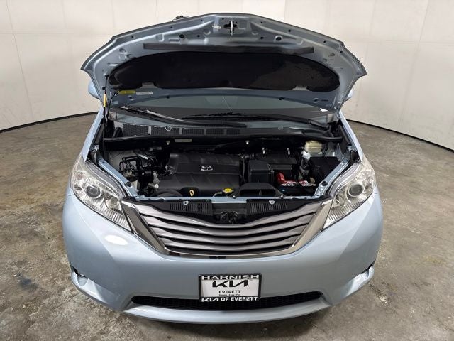 2015 Toyota Sienna XLE 7 Passenger