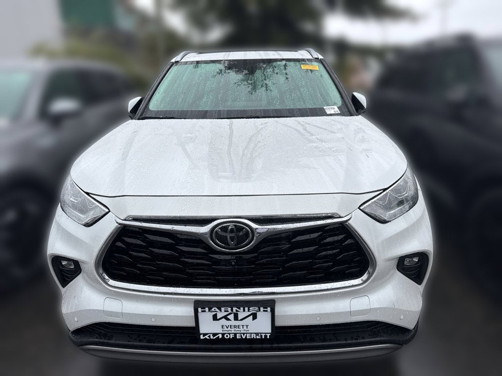 2024 Toyota Highlander Platinum