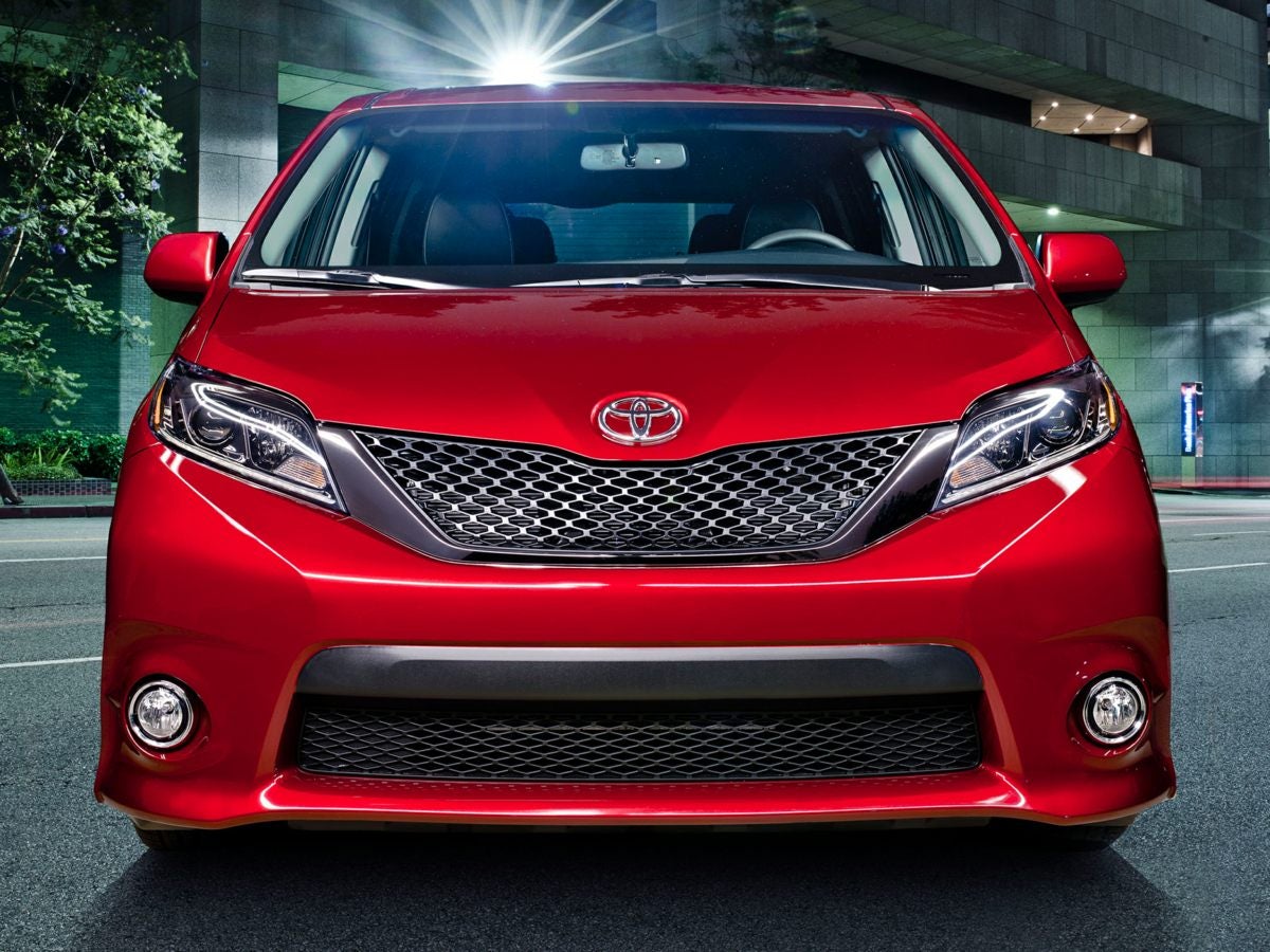 2015 Toyota Sienna SE 8 Passenger