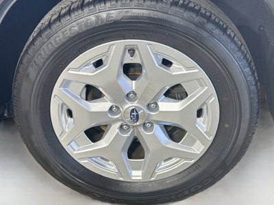 2024 Subaru Forester Base