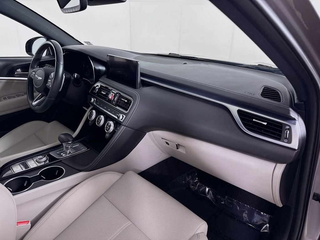 2023 Genesis G70 2.0T