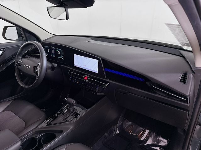 2023 Kia Niro EX