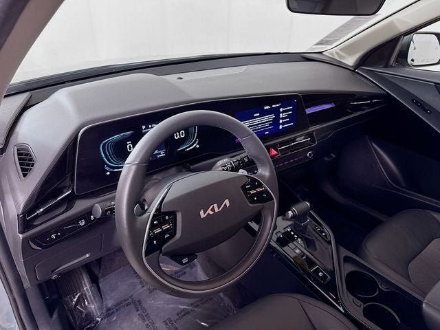 2023 Kia Niro EX