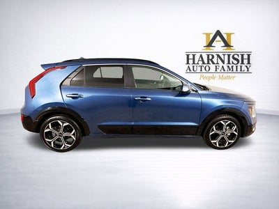 2023 Kia Niro Plug-In Hybrid SX