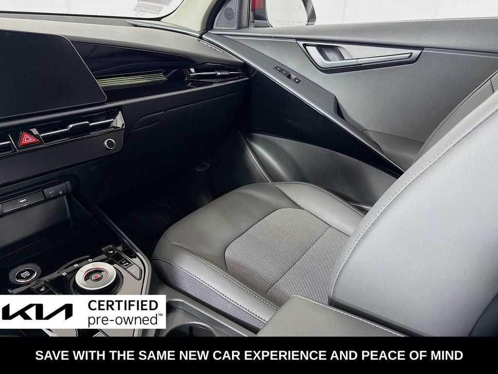 2025 Kia Niro Plug-In Hybrid EX