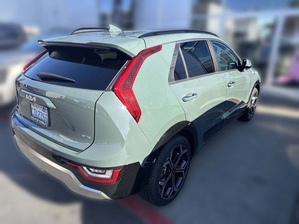 2025 Kia Niro SX Touring