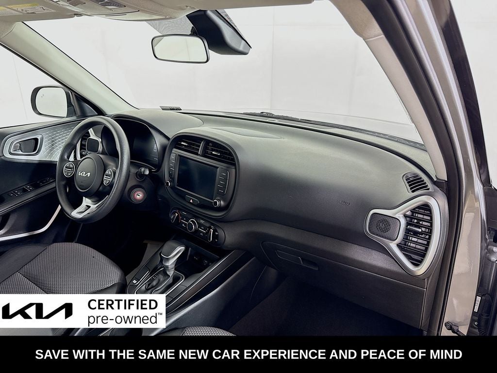 2024 Kia Soul LX TECH