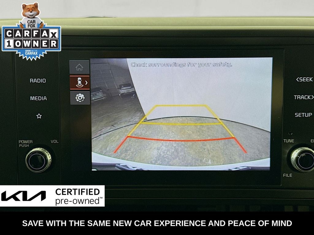 2024 Kia Carnival LX