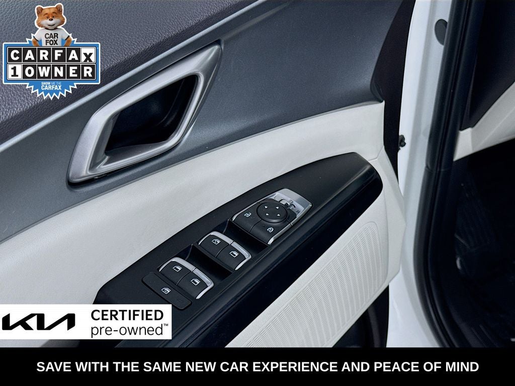 2024 Kia Carnival LX