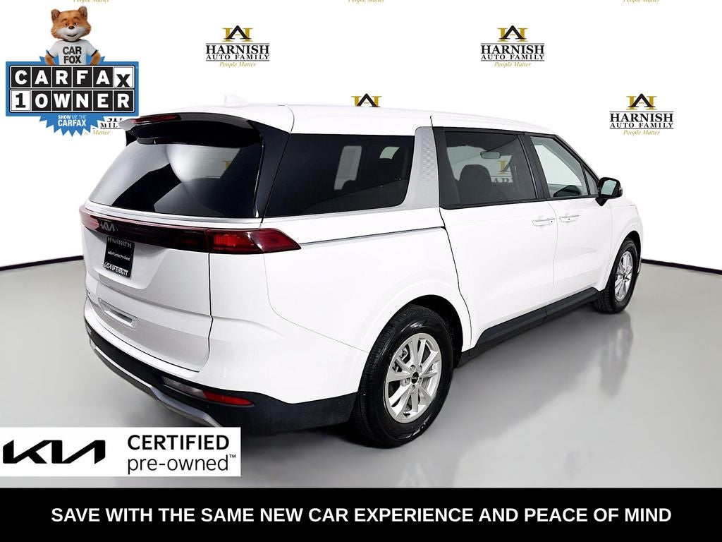 2024 Kia Carnival LX