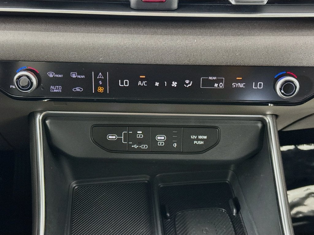 2026 Kia Carnival EX