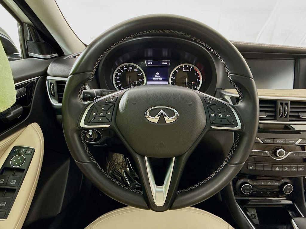 2018 INFINITI QX30 Premium