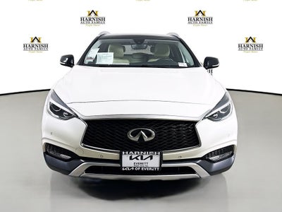 2018 INFINITI QX30 Premium