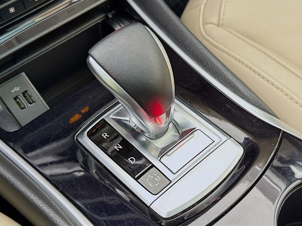 2018 INFINITI QX30 Premium