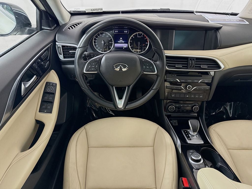 2018 INFINITI QX30 Premium