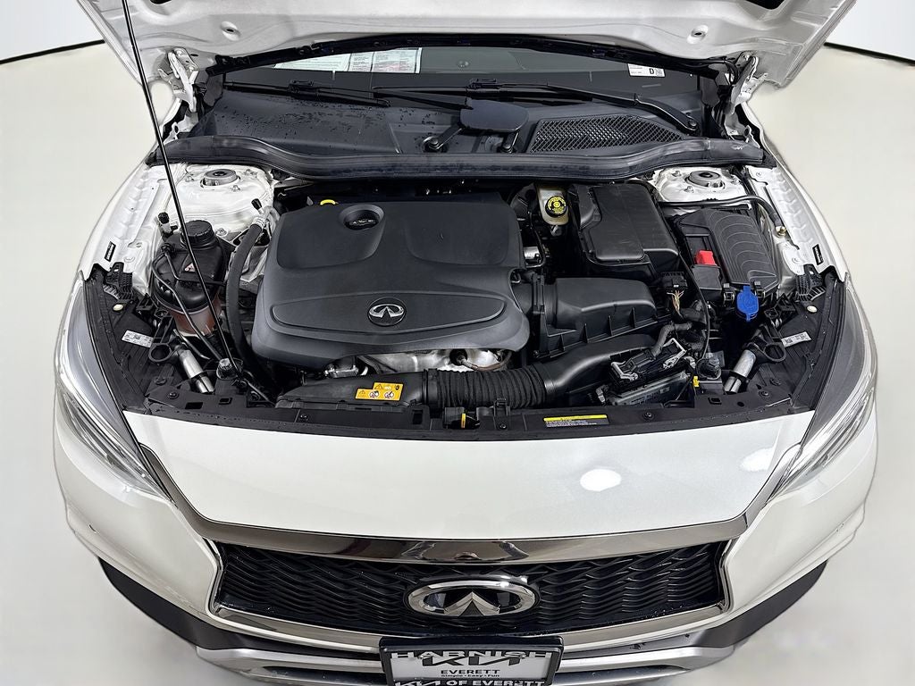 2018 INFINITI QX30 Premium