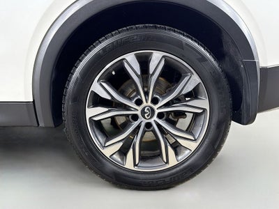 2018 INFINITI QX30 Premium