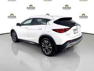 2018 INFINITI QX30 Premium