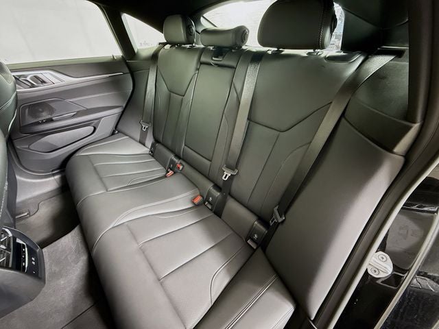 2025 BMW i4 xDrive40