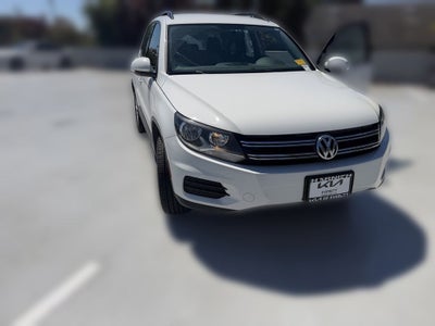 2017 Volkswagen Tiguan Limited 2.0T 4Motion