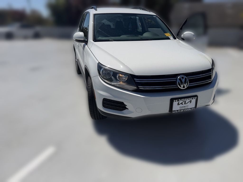 2017 Volkswagen Tiguan Limited 2.0T 4Motion