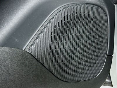 2025 Volvo XC90 B5 Core