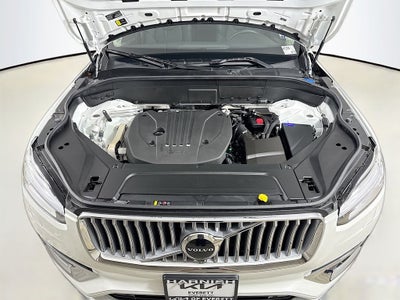 2025 Volvo XC90 B5 Core