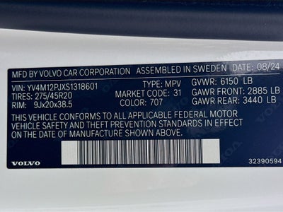 2025 Volvo XC90 B5 Core