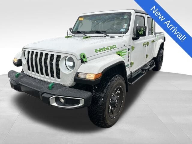 2022 Jeep Gladiator Sport