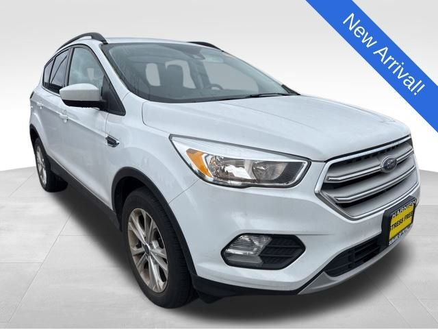 Voxcar FORD Escape SUV in Oxford White, SEATTLE