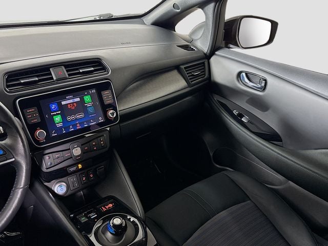 2023 Nissan Leaf SV Plus