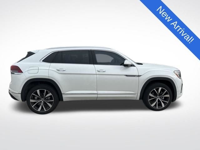2025 Volkswagen Atlas Cross Sport 2.0T SEL Premium R-Line