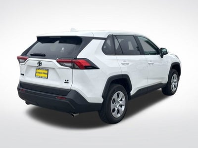 2025 Toyota RAV4 LE