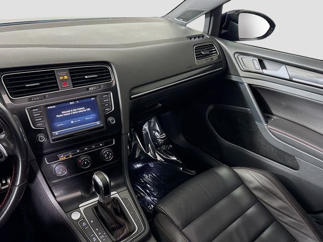 2017 Volkswagen Golf GTI SE