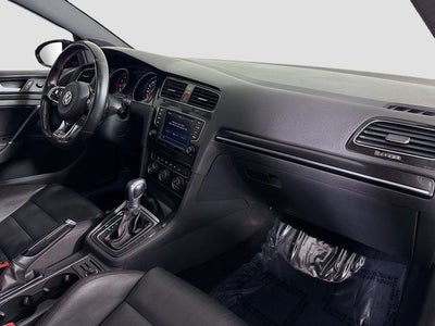 2017 Volkswagen Golf GTI SE