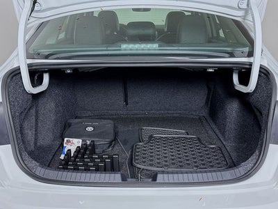 2019 Volkswagen Jetta SEL Premium